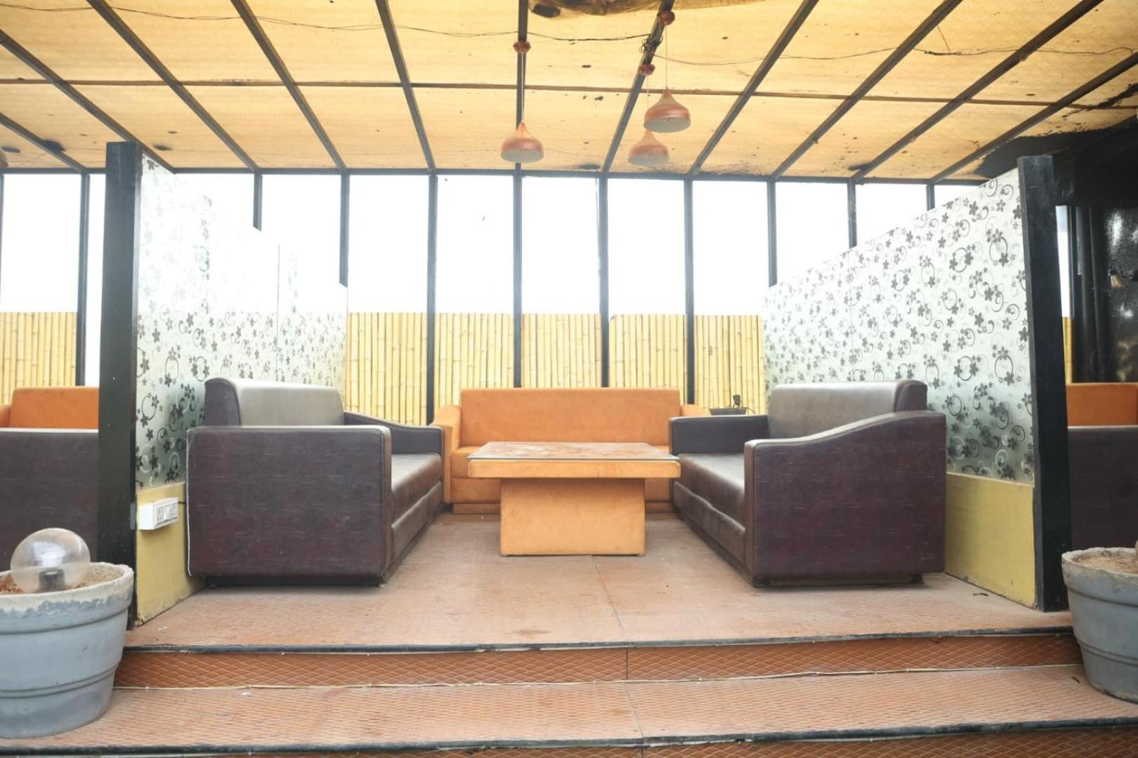 Hotel Grand Father آغْرا المظهر الخارجي الصورة