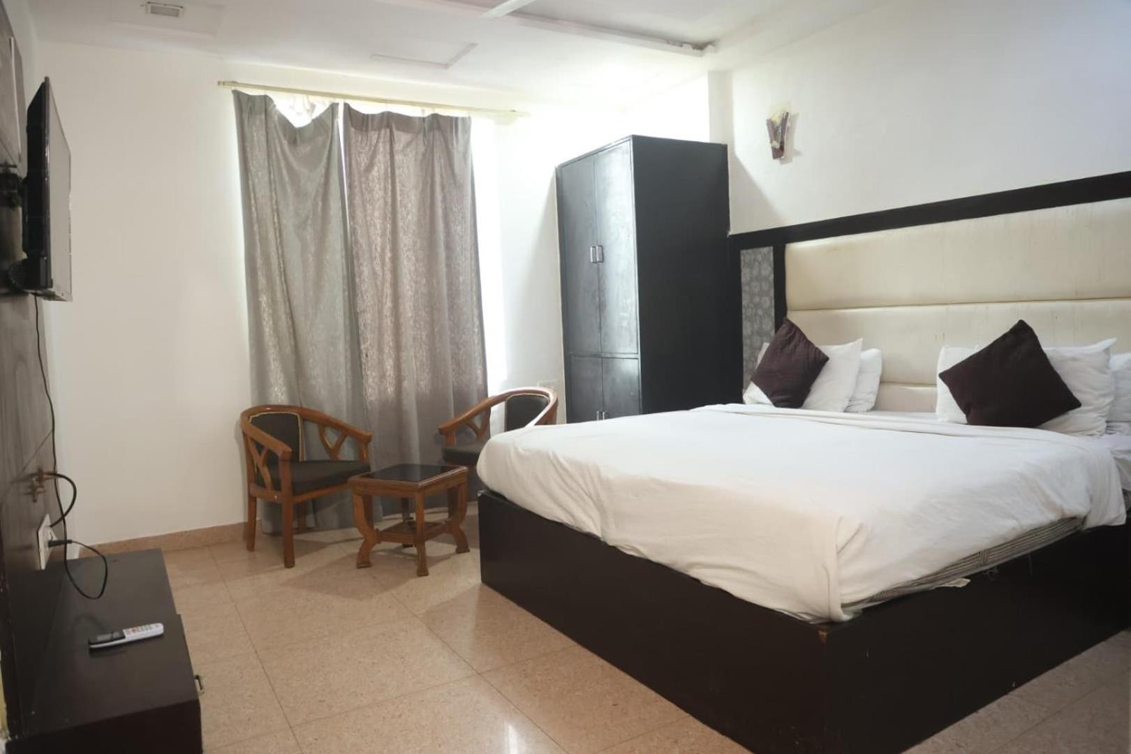 Hotel Grand Father آغْرا المظهر الخارجي الصورة