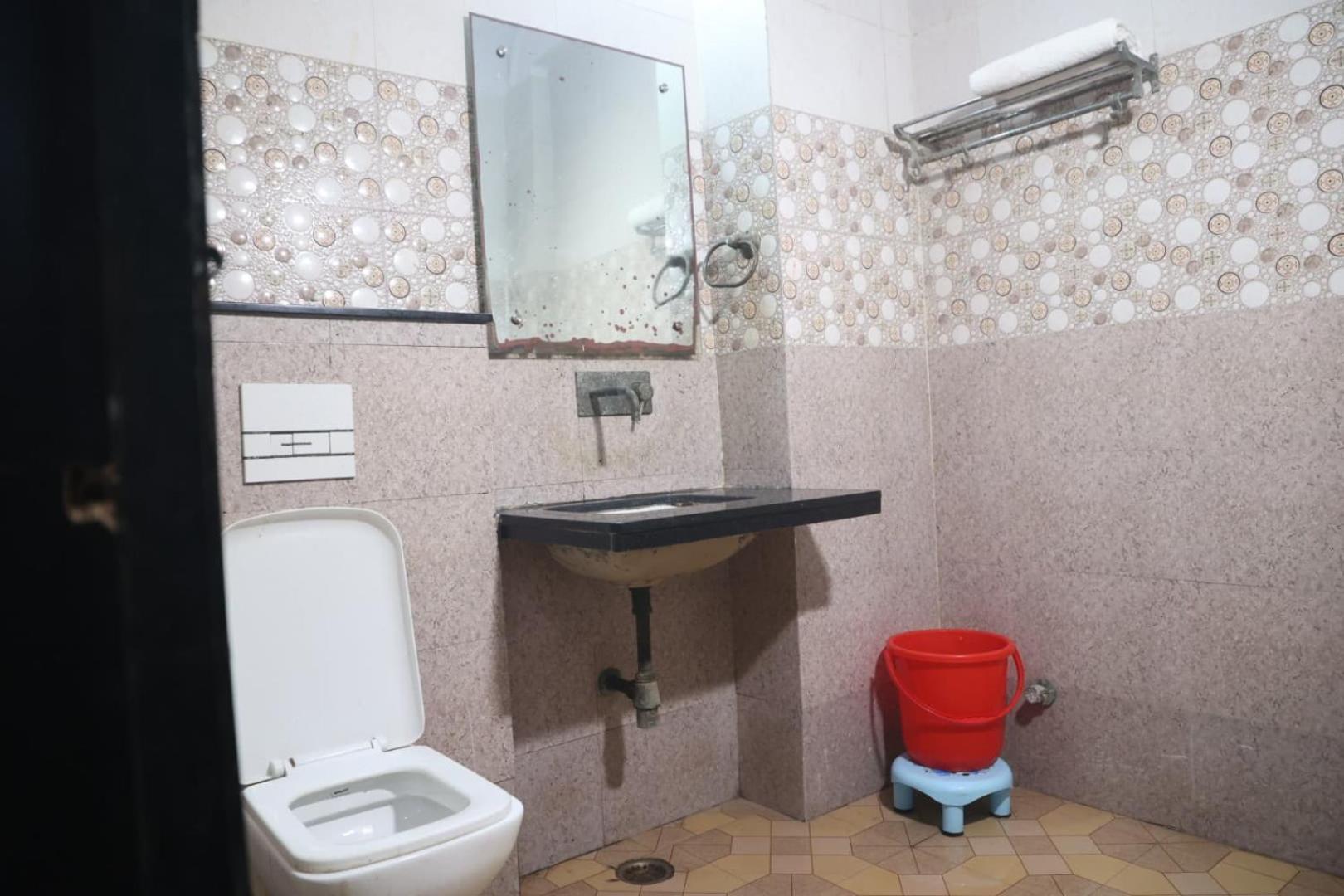 Hotel Grand Father آغْرا المظهر الخارجي الصورة